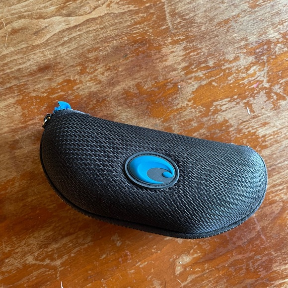 Costa Del Mar brand Women’s polarized aviator style “piper” sunglasses - Picture 2 of 7